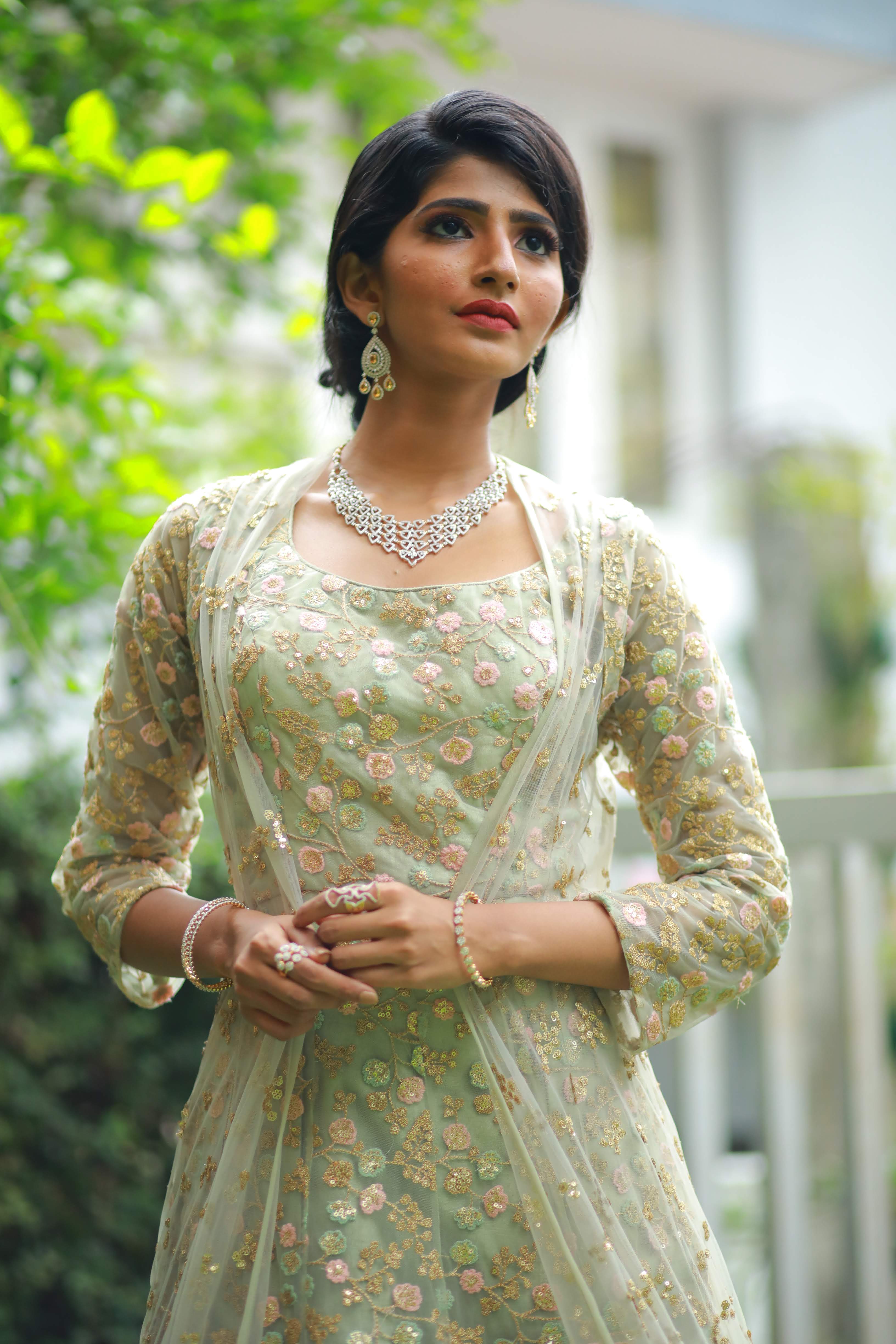 Dezire Bridals Vyttila Tailors For Women Wedding Gown In Ernakulam Justdial